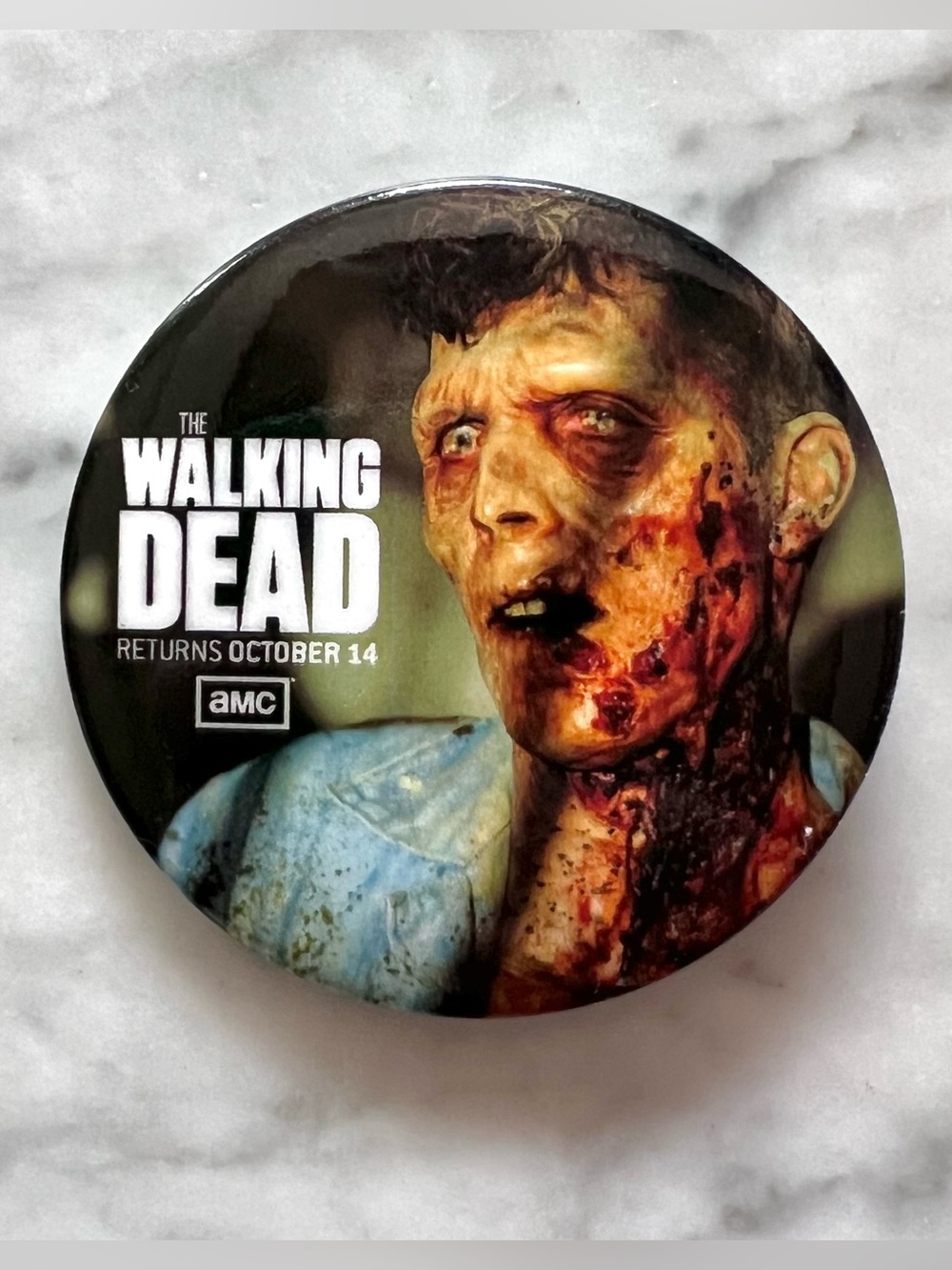 The Walking Dead 2012 Promo Pinback Button Zombie AMC